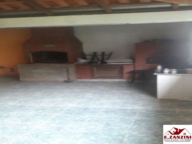 Imóvel em Ibina,Centro